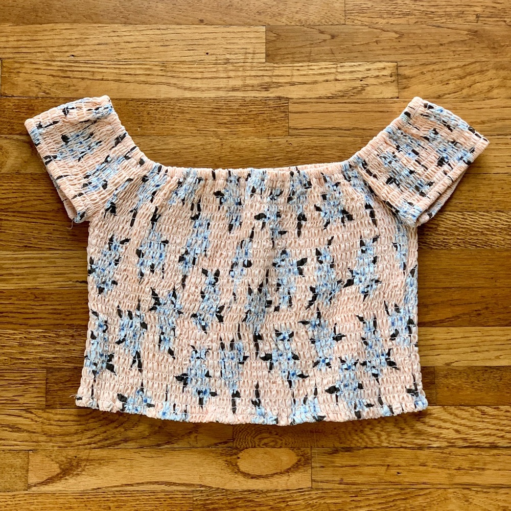 Lulu’s Cropped Shirred Bodice